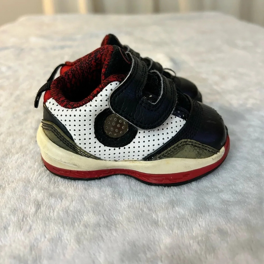 Jordan 2010 Toddler Sneakers